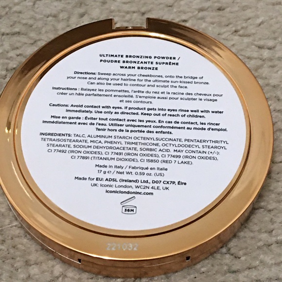 Iconic London Ultimate Bronzing Powder - Picture 2 of 4